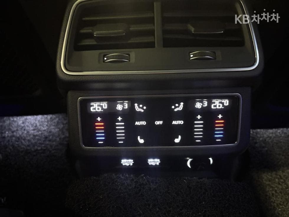 Audi A7(4K8)45 Turbo Diesel Injection Quattro Premium - 18