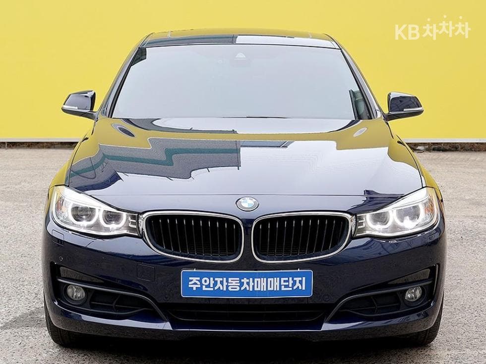 BMW Gran Turismo3 Series GT 320d F34 xDrive