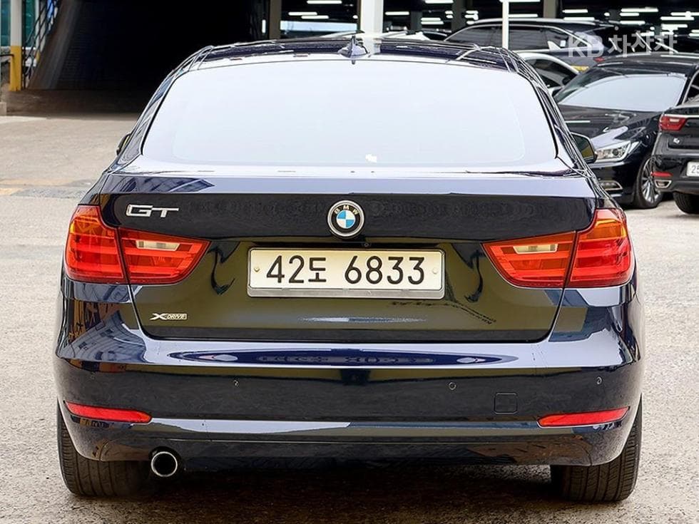 BMW Gran Turismo3 Series GT 320d F34 xDrive - 3