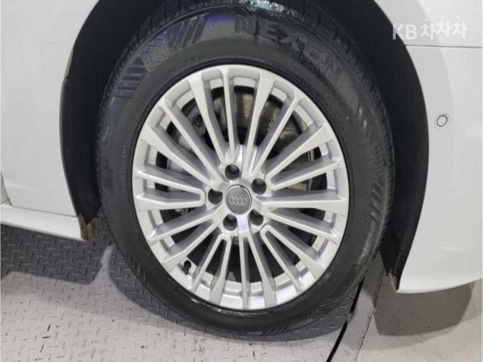 BMW New5 Series(G60)520i M Sport - 17