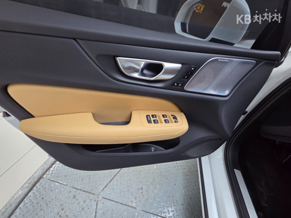 Volvo S60 3rd Gen2.0 B5 Ultimate Bright - 15