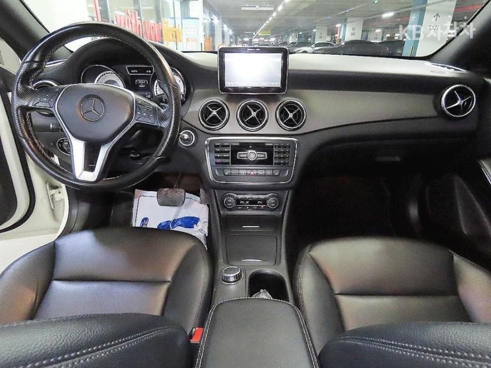 Mercedes-Benz CLA클래스CLA200 CDI C117 - 12