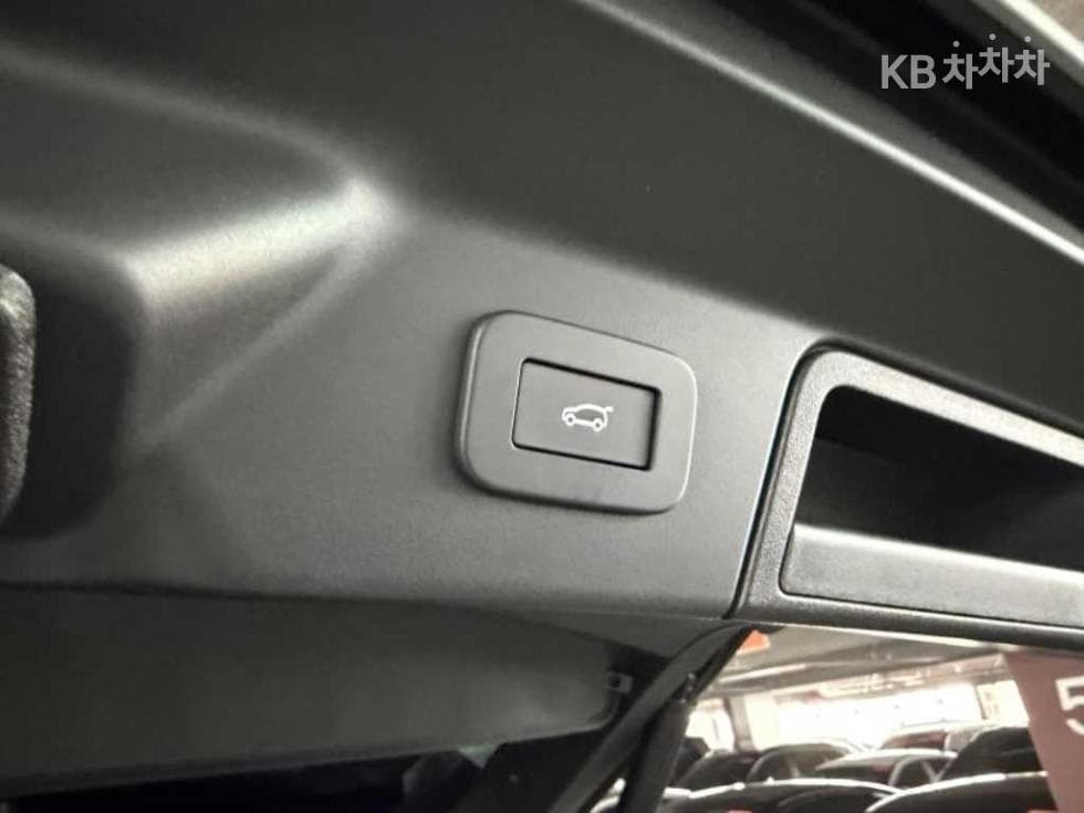 Land Rover Range Rover 벨라P400 Dynamic HSE - 12