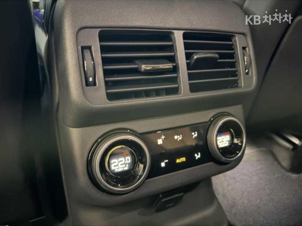 Land Rover Range Rover 벨라P400 Dynamic HSE - 14