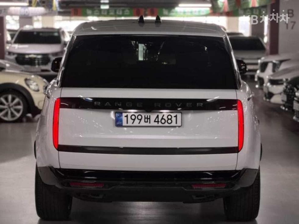 Land Rover The New (фейслифт) Range Rover(L460)P530 Автобиография LWB - 4