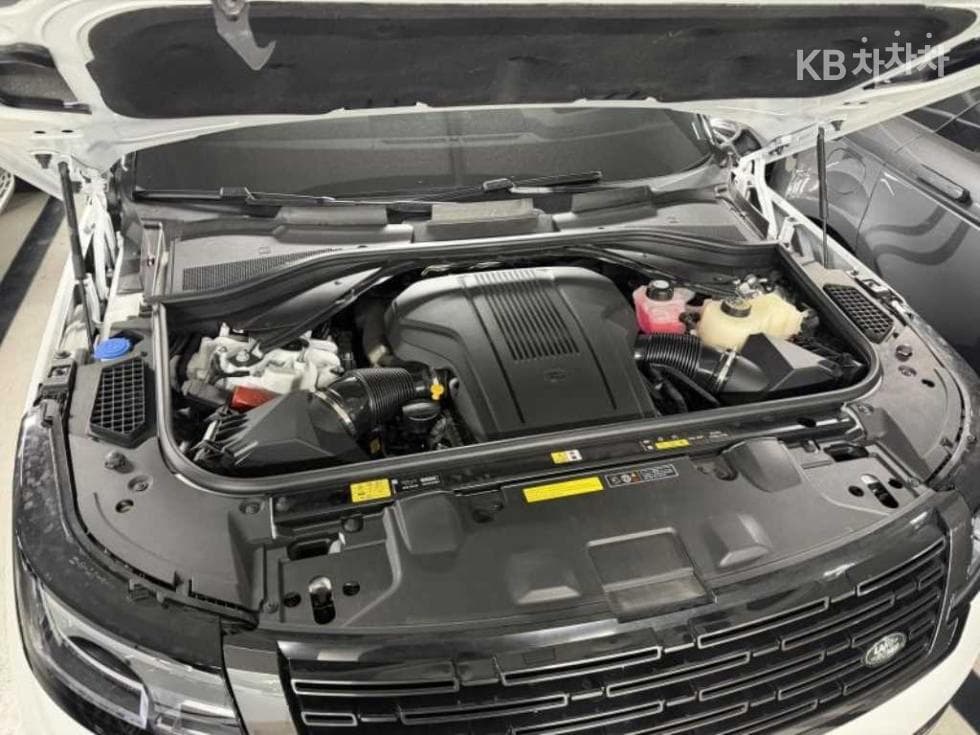 Land Rover The New (фейслифт) Range Rover(L460)P530 Автобиография LWB - 16