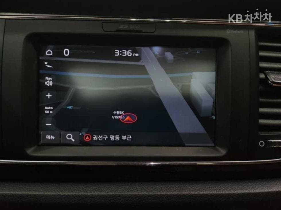 Kia The New (facelift) Carnival9-seater 2.2 Diesel Noblesse Special (special feature/edition) - 15