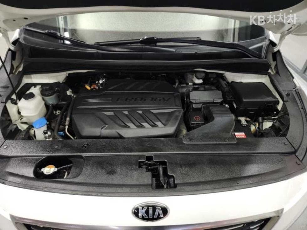 Kia The New (facelift) Carnival9-seater 2.2 Diesel Noblesse Special (special feature/edition) - 19