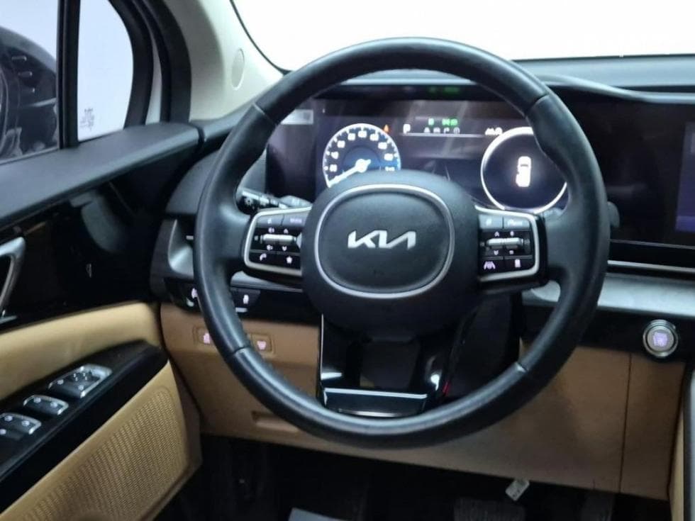 Kia Carnival 4th generationD2.2 9-seater Prestige - 8