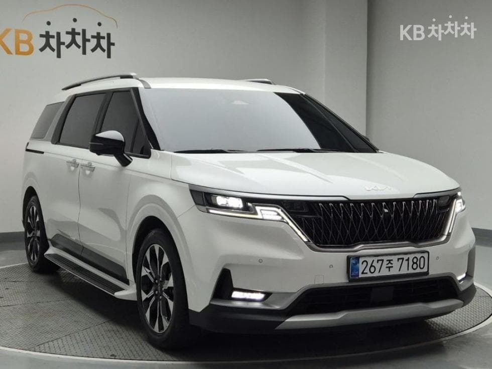 Kia Carnival 4th generationD2.2 9-seater Prestige - 3