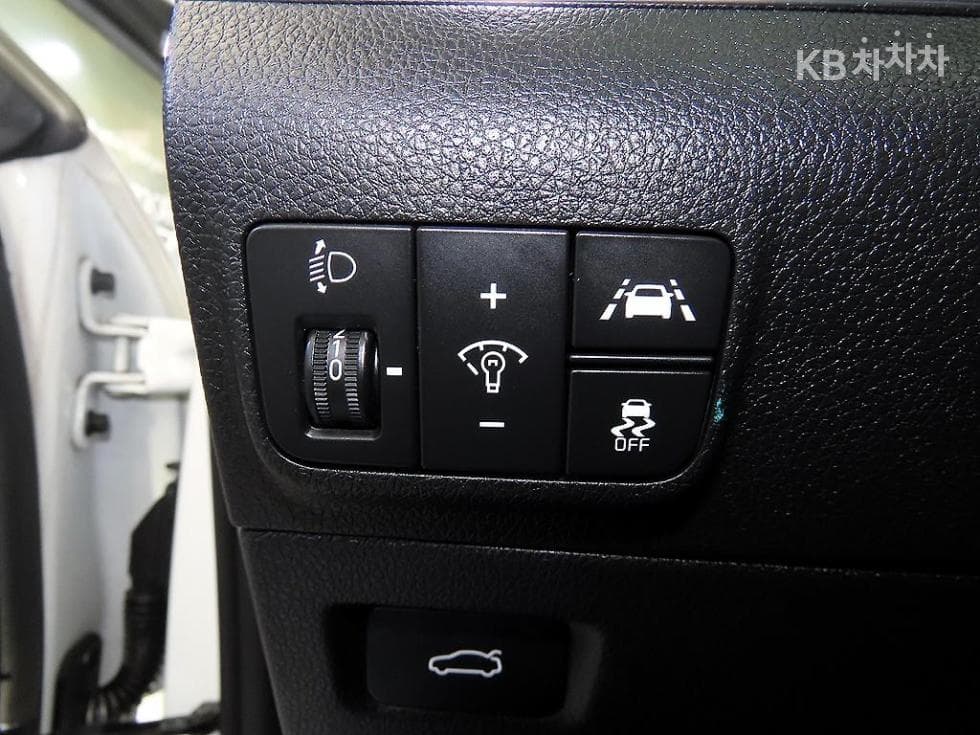 Kia K5 3rd Gen2.0 LPI Signature - 14