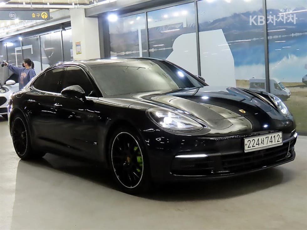Porsche 파나메라 (971)2.9 4 E-Hybrid Standard - 2