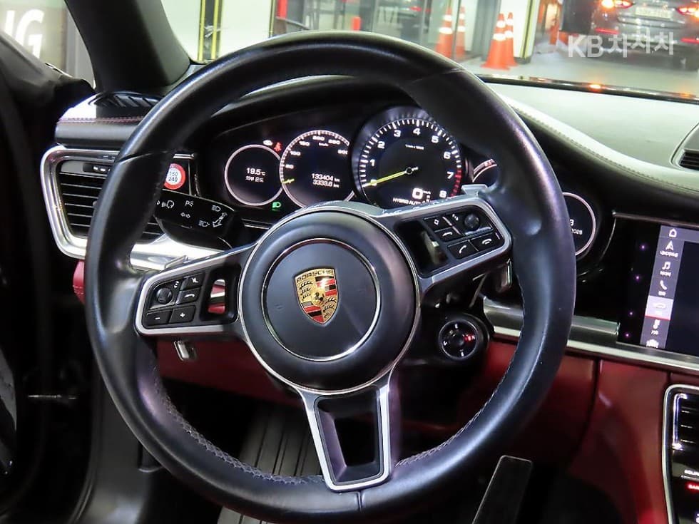 Porsche 파나메라 (971)2.9 4 E-Hybrid Standard - 8