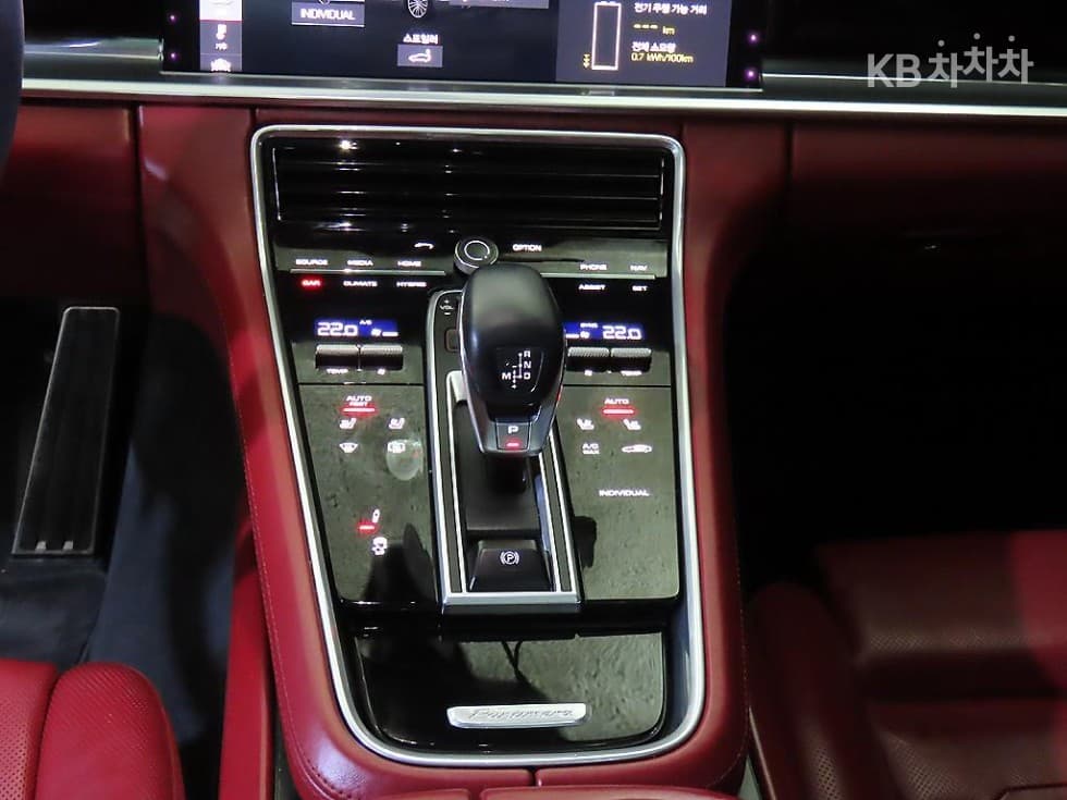 Porsche 파나메라 (971)2.9 4 E-Hybrid Standard - 12