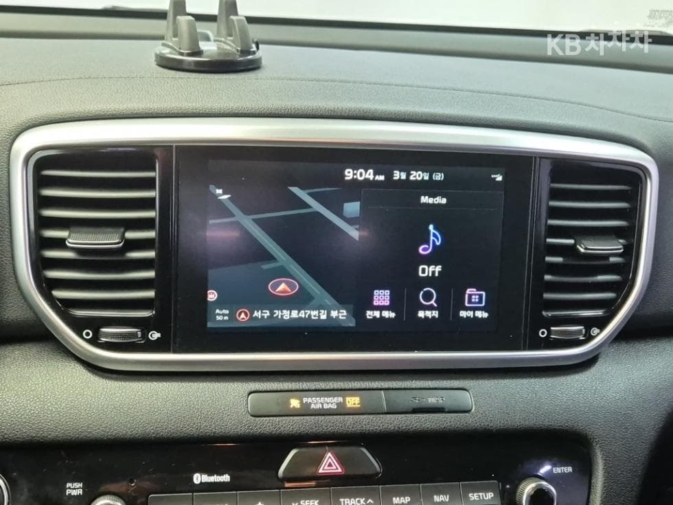 Киа Sportage 더 볼드2.0 Дизел 2WD Местен텔리전트 - 13