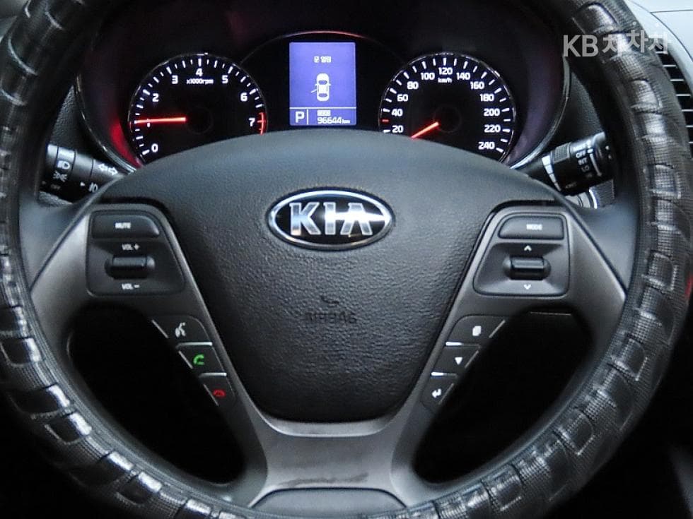 Kia K3Trendy - 18