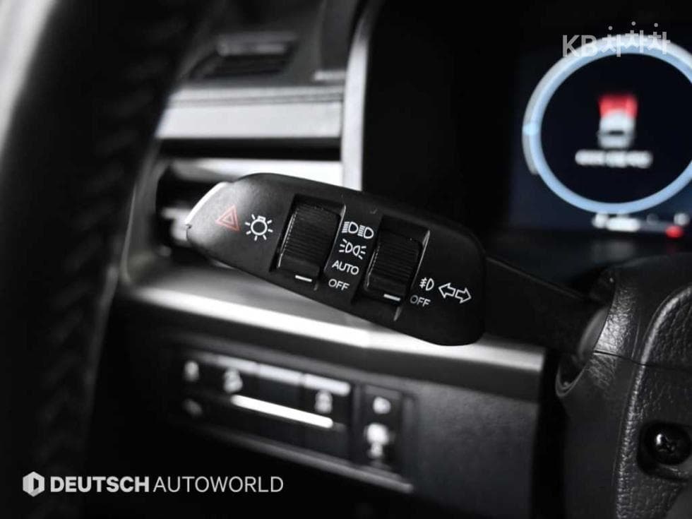 KG Mobility The New (facelift) Rexton Sports Khan2.2 4WD Prestige - 17