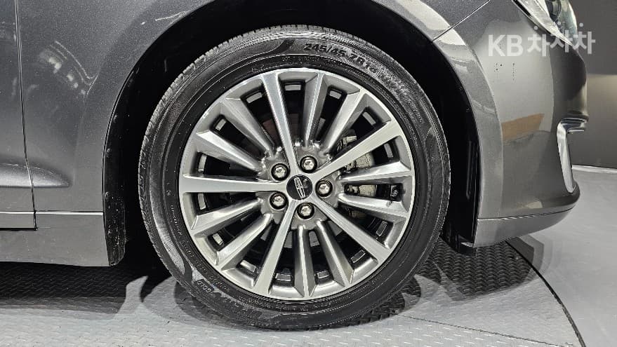 링컨 All New MKZ2.0 Hybrid 500A - 5