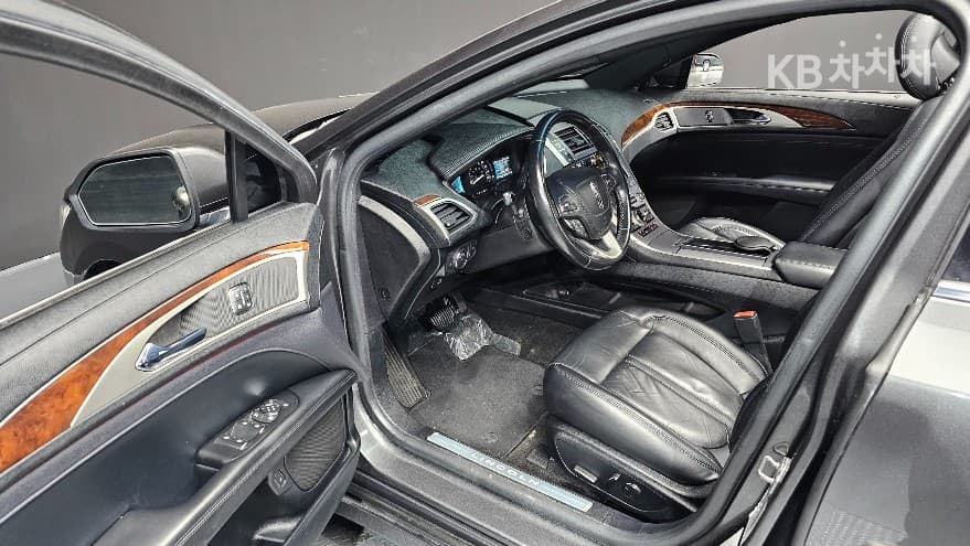 링컨 All New MKZ2.0 Hybrid 500A - 10