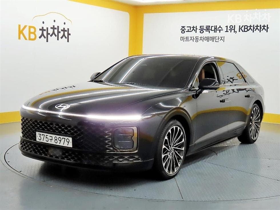 Hyundai The All New Grandeur (Azera) Hybrid 1.6 Turbo Gasoline Calligraphy - Image 1