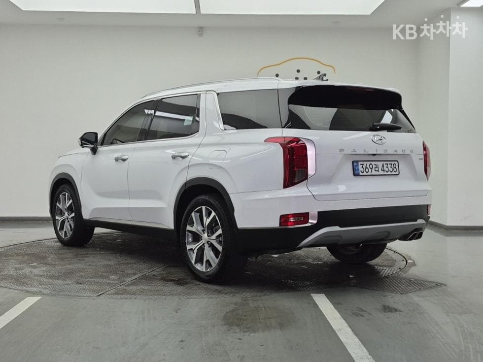Hyundai Palisade2.2 Diesel 7-seater (Limousine) AWD Prestige - 3