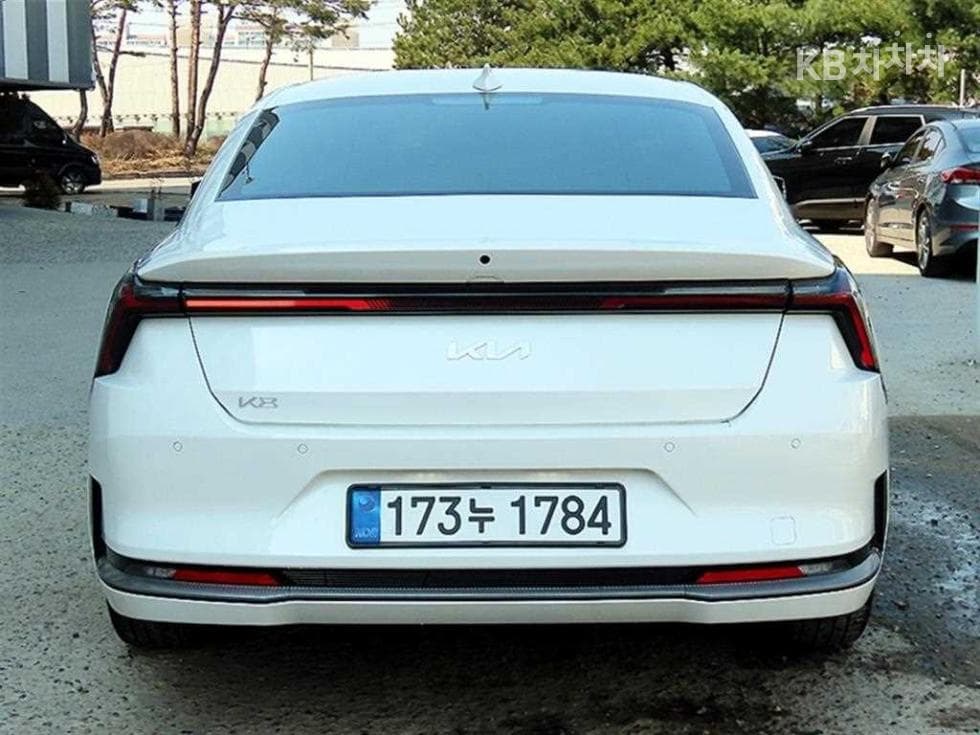 Kia The New (facelift) K83.5 Gasoline 시그니쳐 - 4