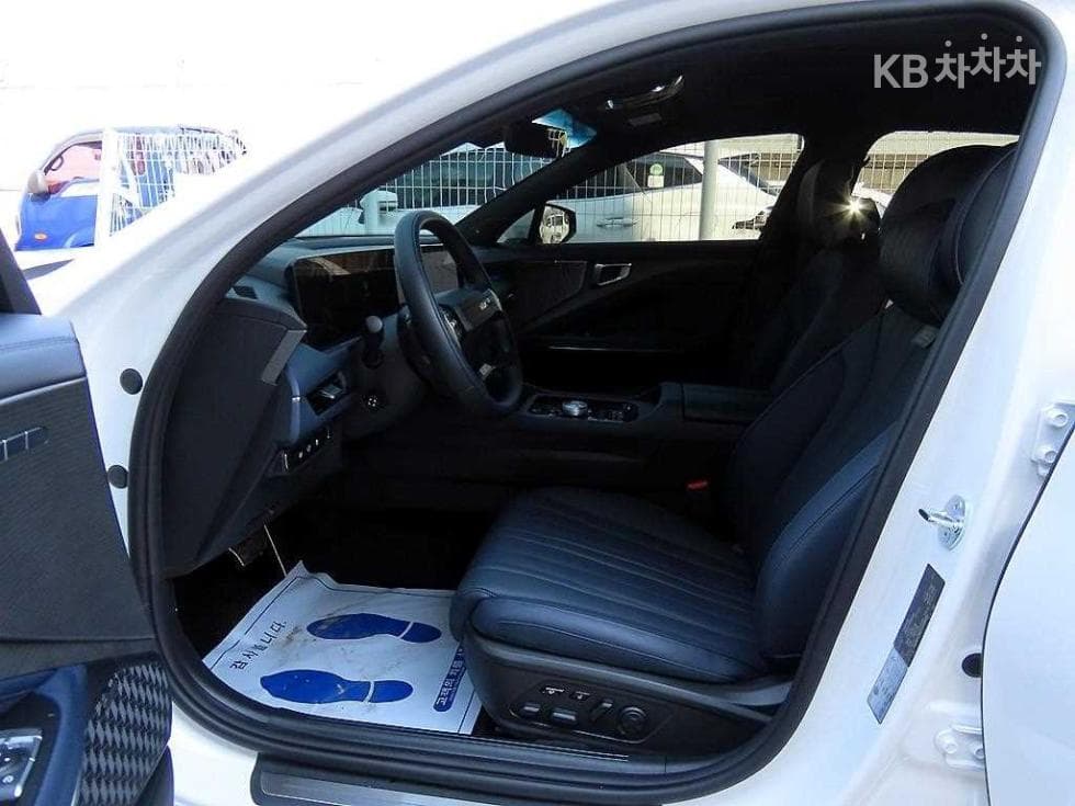 Kia The New (facelift) K83.5 Gasoline 시그니쳐 - 5
