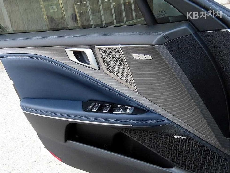 Kia The New (facelift) K83.5 Gasoline 시그니쳐 - 12
