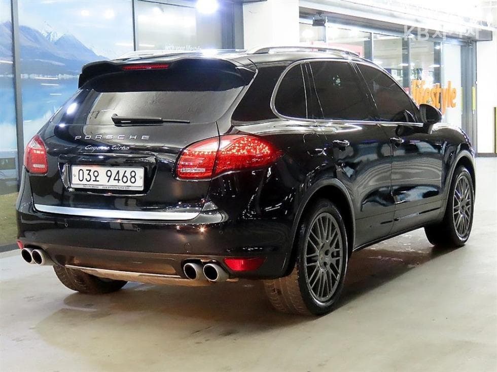 Porsche New Cayenne(958)4.8 Turbo 958 - 4