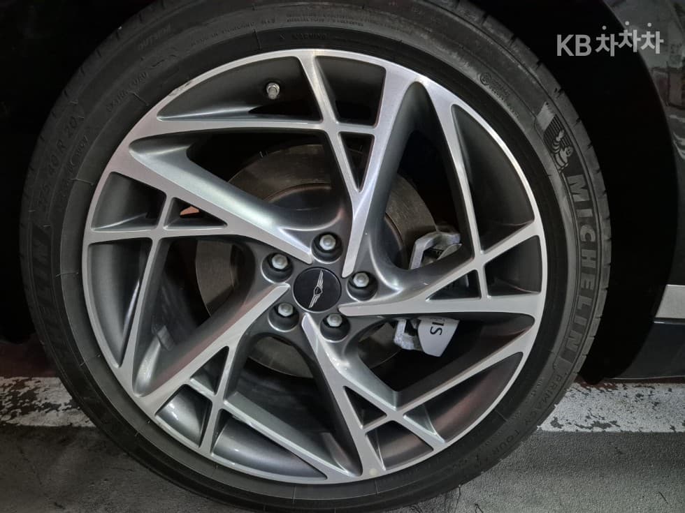 Genesis G90(RS4)3.5T Standard - 8