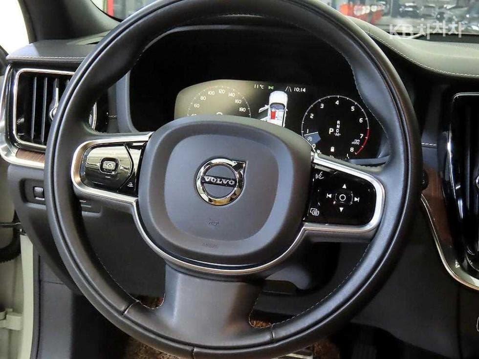 Volvo V60 CC(Second generation)B5 AWD Pro - 8