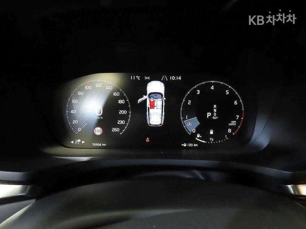 Volvo V60 CC(Second generation)B5 AWD Pro - 9