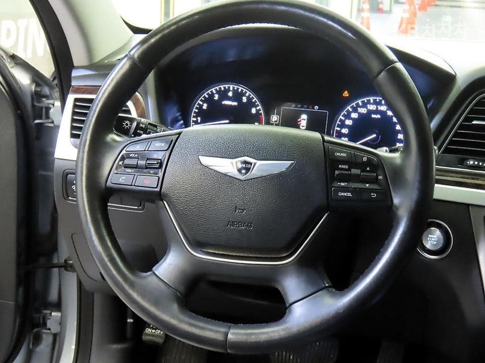 Hyundai GenesisDHG330 Modern - 8