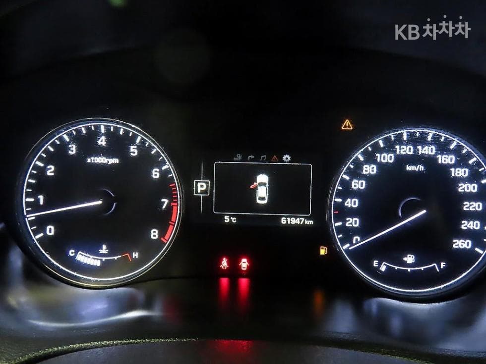 Hyundai GenesisDHG330 Modern - 9