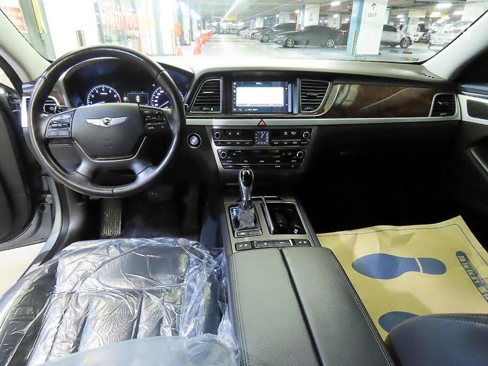 Hyundai GenesisDHG330 Modern - 10