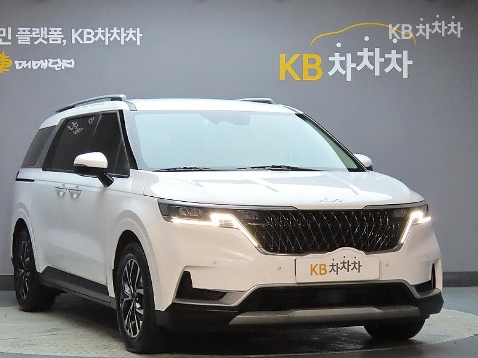 Kia Carnival 4th generationD2.2 9-seater Prestige - 3