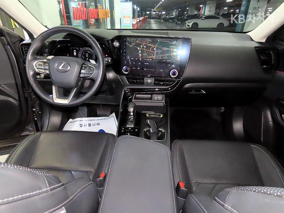 Lexus NX (Lexus SUV)(AZ20)350h Premium - 10