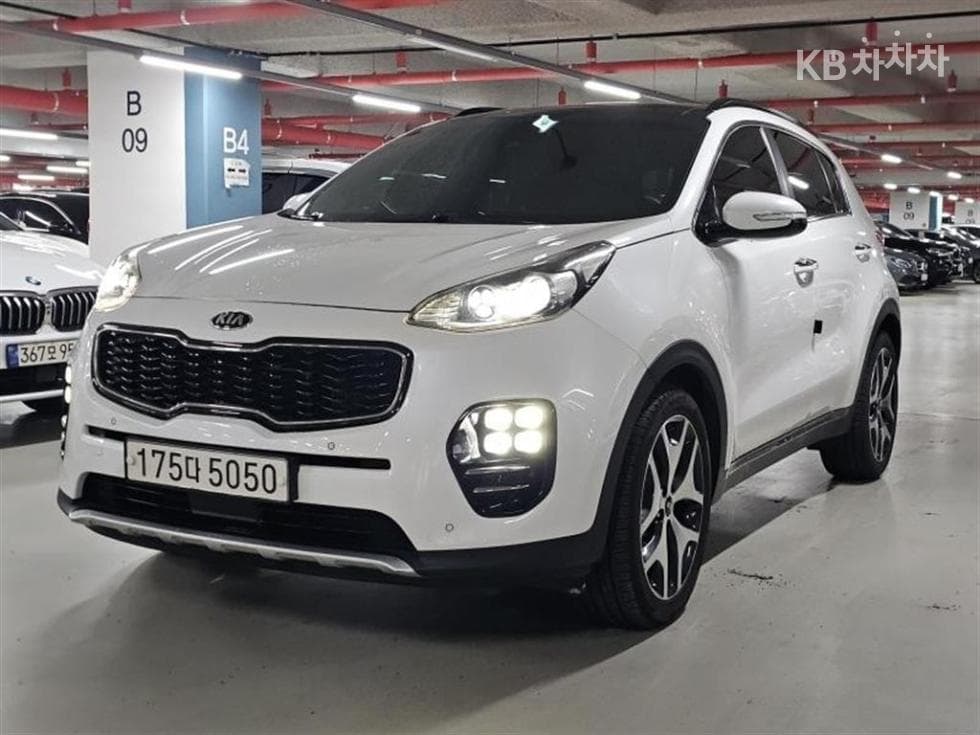 Kia Sportage 4th generation Diesel 2.0 4WD Noblesse Special (special feature/edition) - Image 1