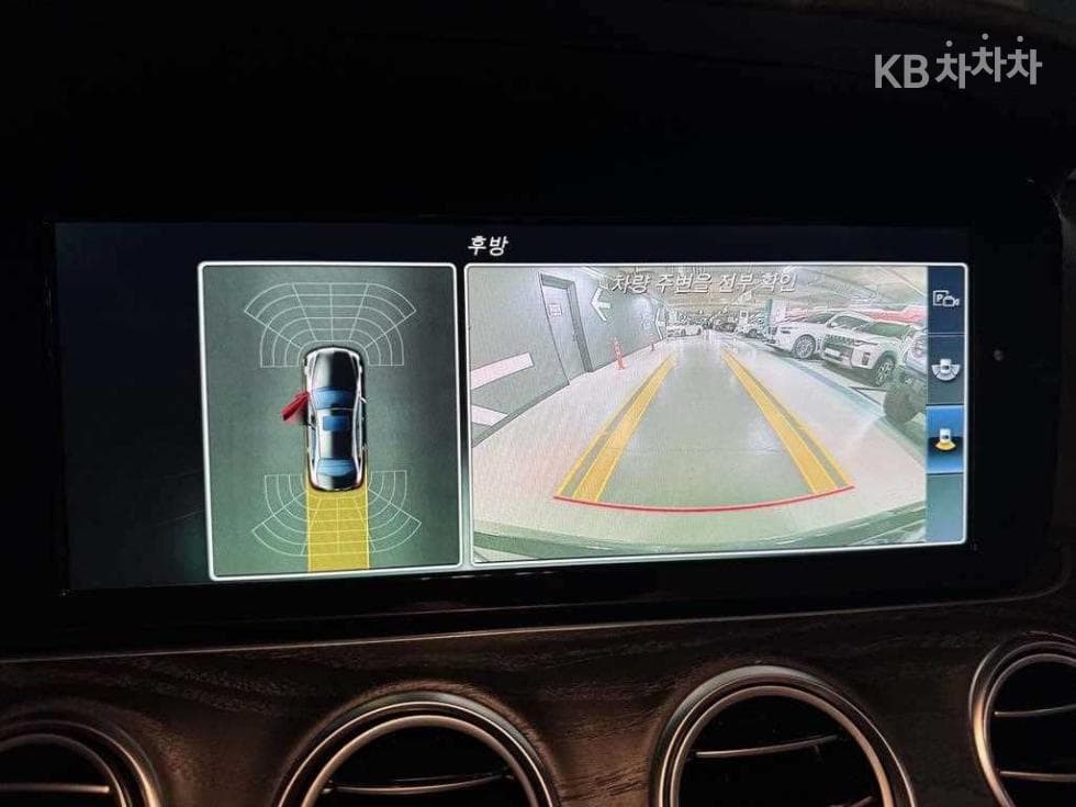 Mercedes-Benz E-Class (W213)E220d Avantgarde - 15