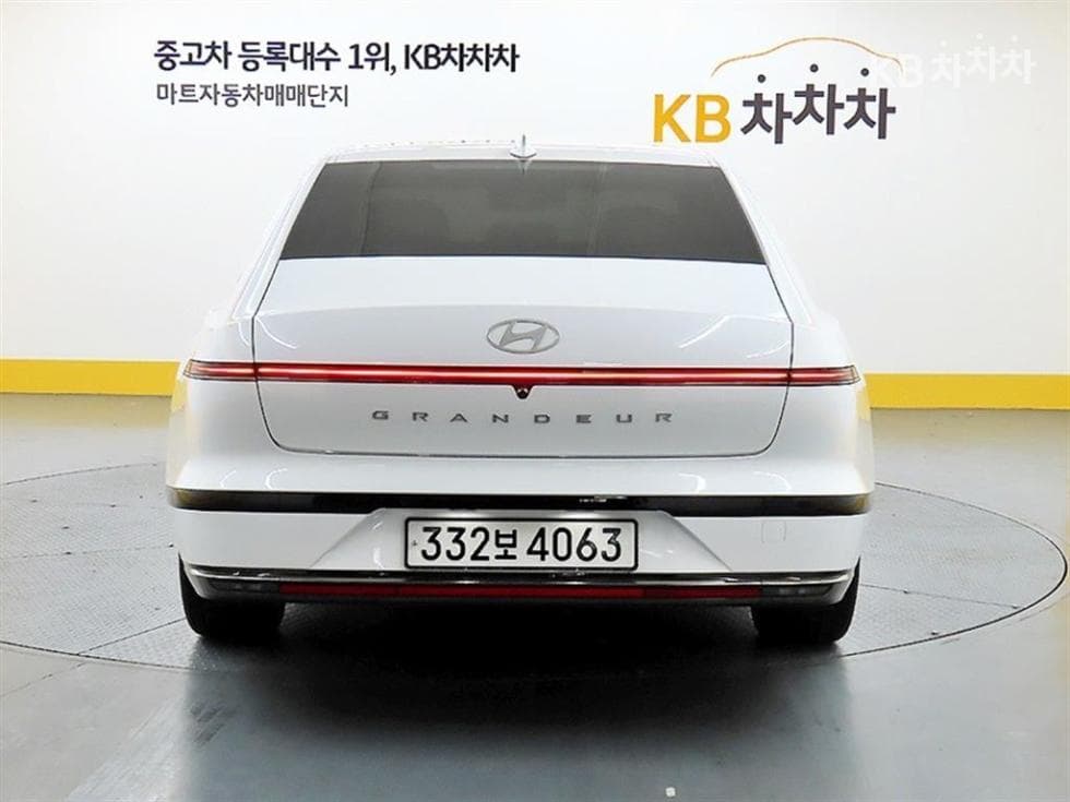 Hyundai The All New Grandeur (Azera) Hybrid1.6 Turbo Gasoline Calligraphy - 3