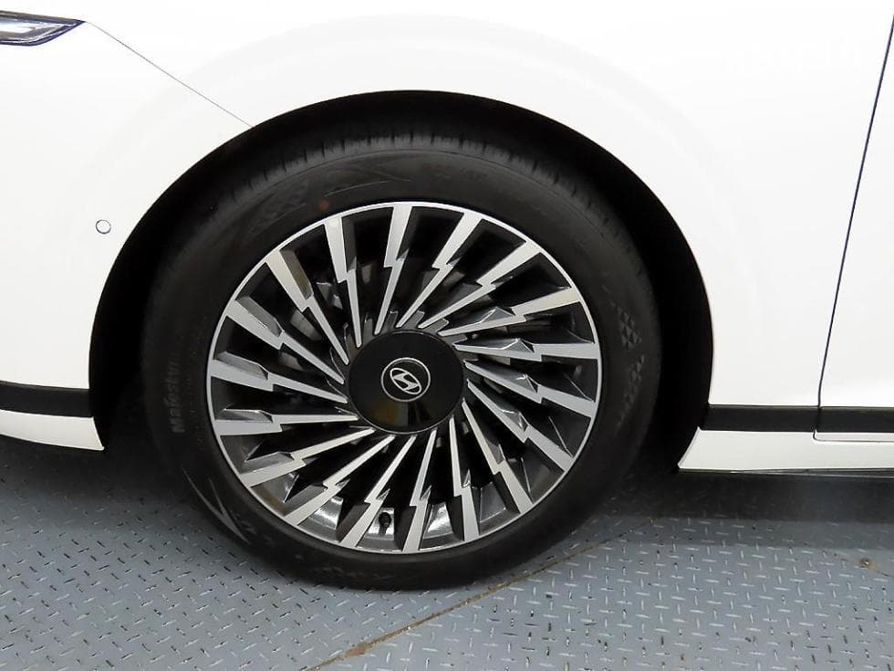 Hyundai The All New Grandeur (Azera) Hybrid1.6 Turbo Gasoline Calligraphy - 20