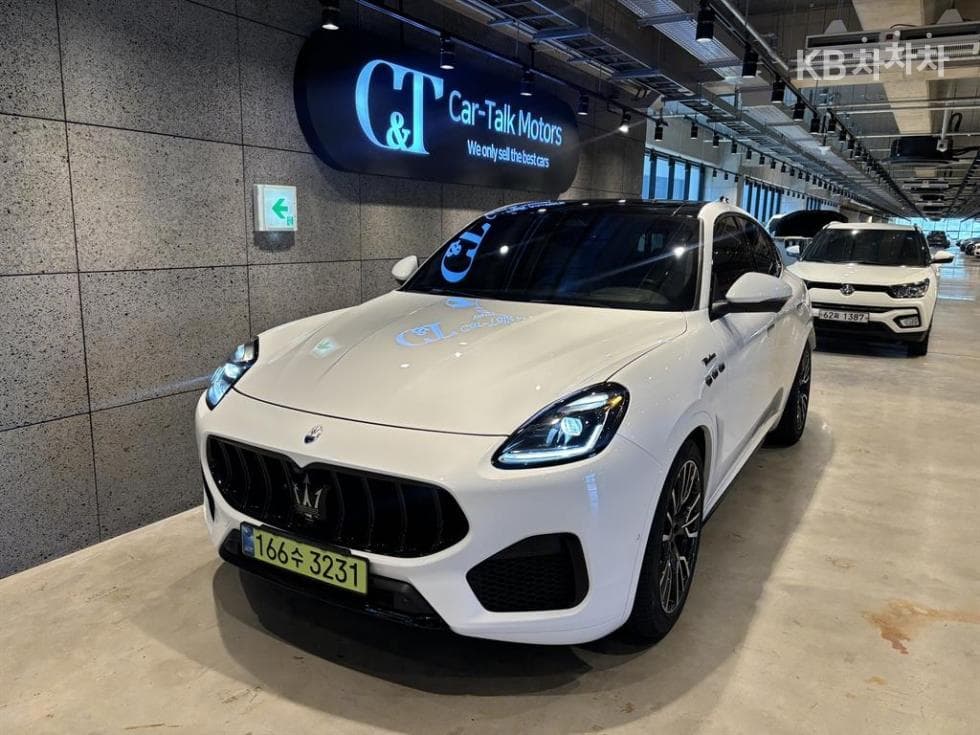 마세라티 그레칼레(M182) 2.0 Modena - Image 1
