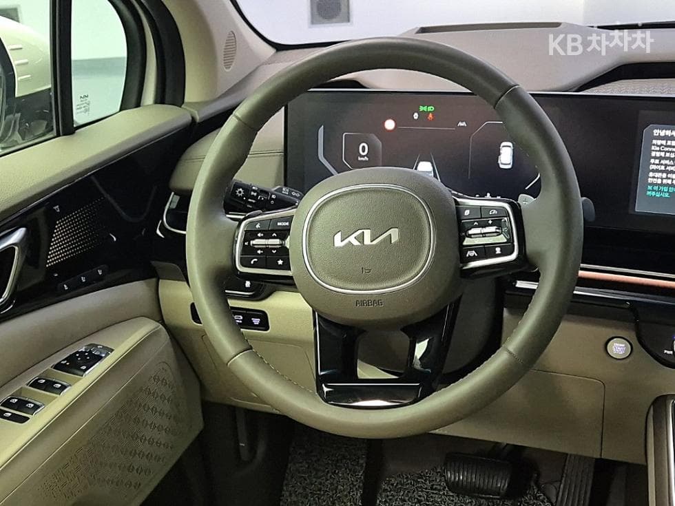 Kia The New (facelift) Carnival 4th generationG3.5 GDI 9-seater Signature - 9
