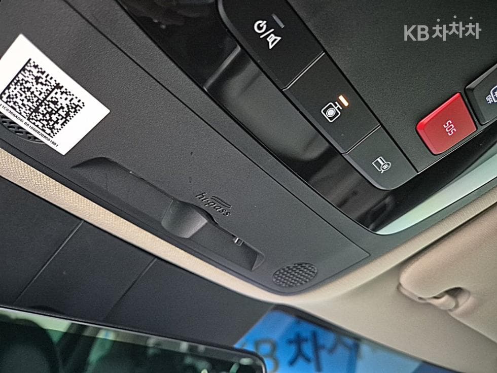 Kia The New (facelift) Carnival 4th generationG3.5 GDI 9-seater Signature - 17