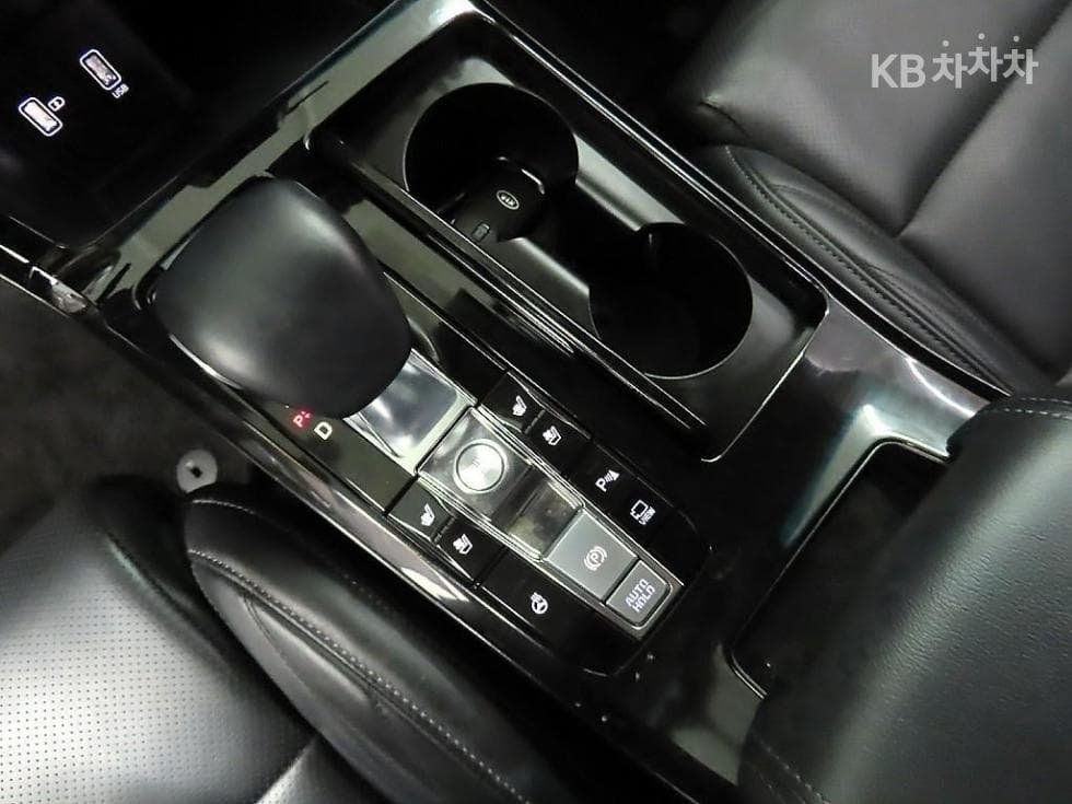 Kia K7 Premiere3.0 GDi Noblesse - 10
