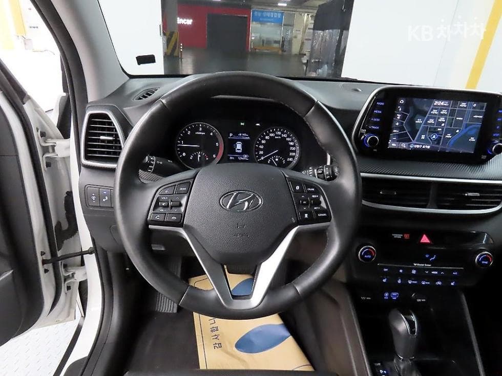 Hyundai All New TucsonDiesel(e-VGT R)2.0 2WD Modern - 9