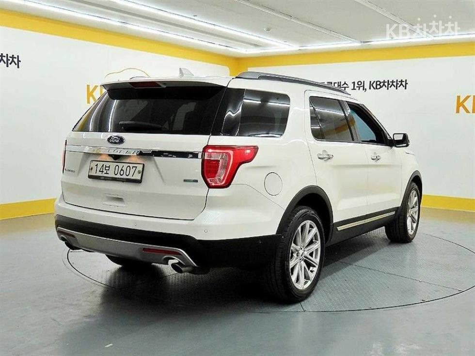 Ford New Explorer2.3 EcoBoost 4WD Limited - 4