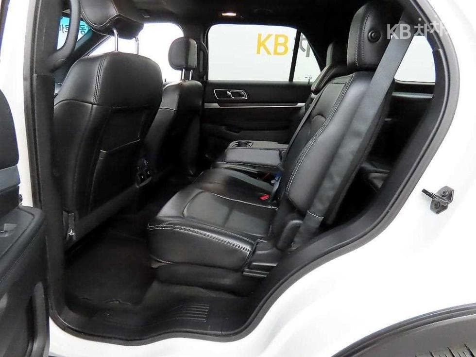 Ford New Explorer2.3 EcoBoost 4WD Limited - 6
