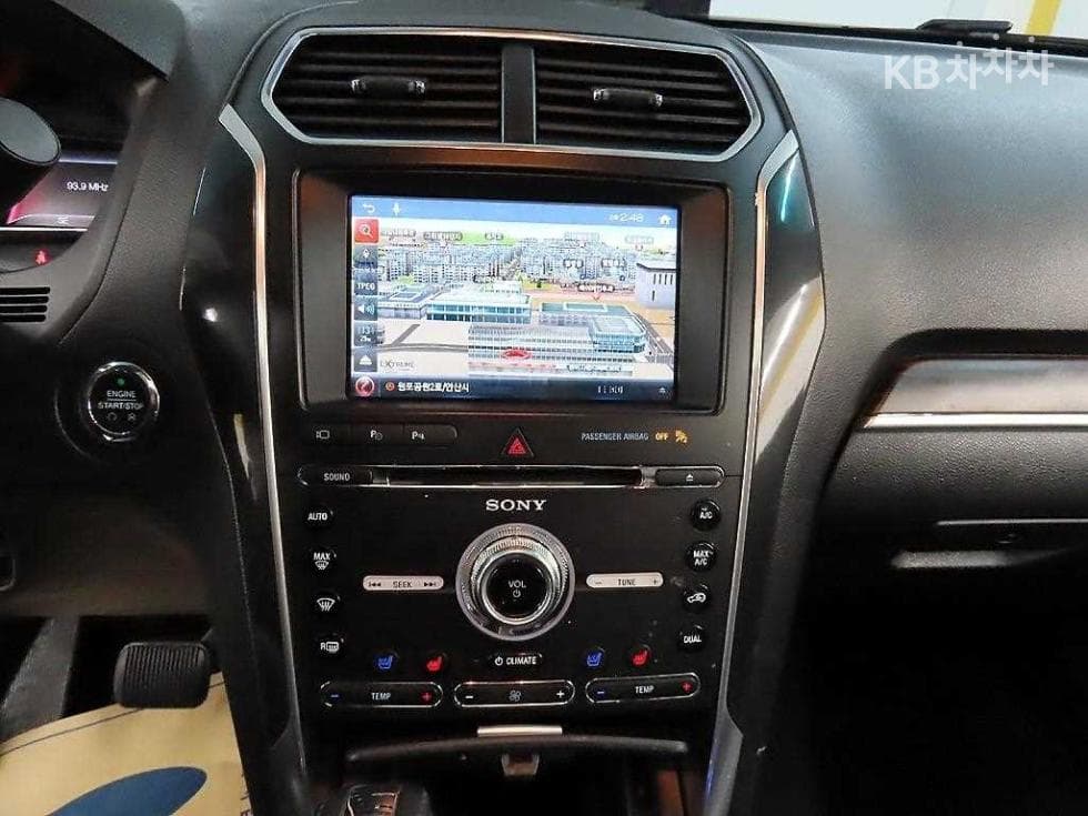 Ford New Explorer2.3 EcoBoost 4WD Limited - 13