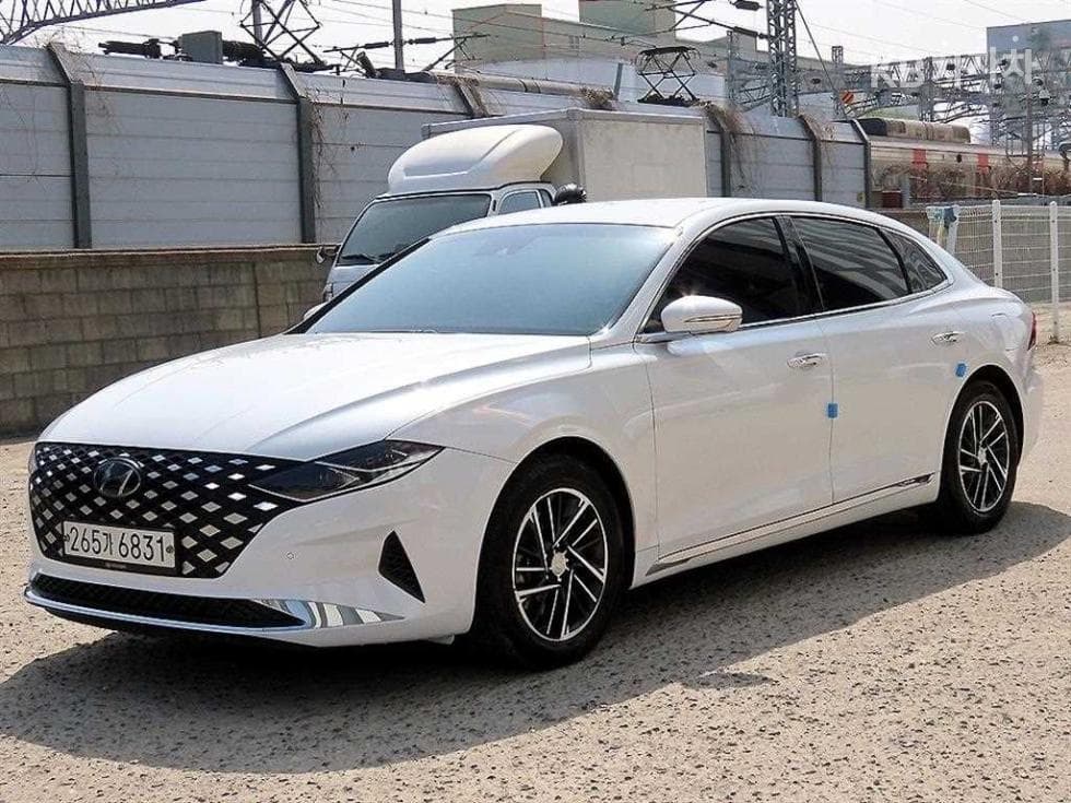 Hyundai The New (facelift) Grandeur (Azera)LPi 3.0 택시 High-end Type - 2